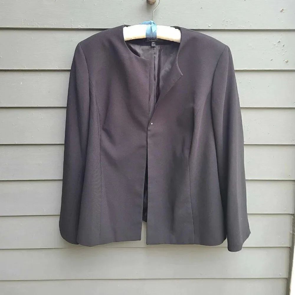 Kasper Black Open Front Jacket size 18W